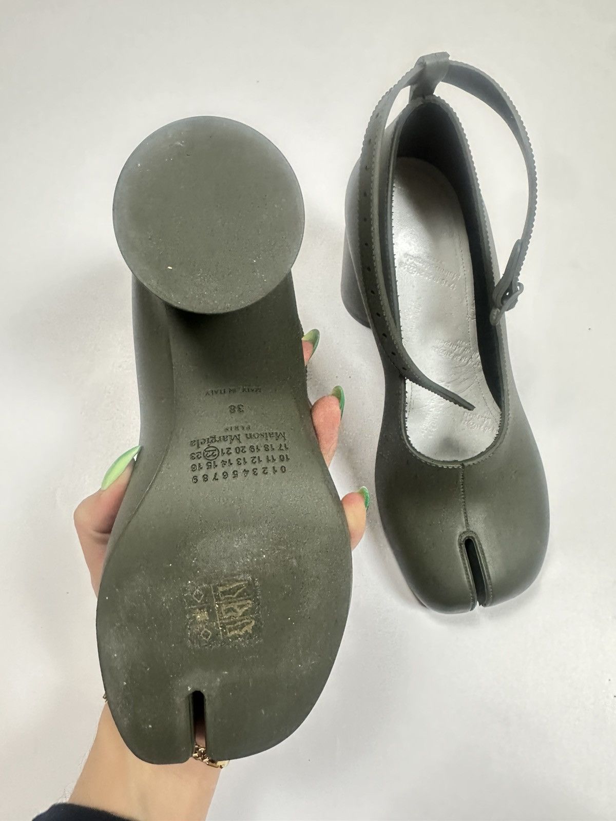 Maison Margiela Maison Margiela Rubber Tabi Size US 7.5 / IT 37.5 - 4 Thumbnail