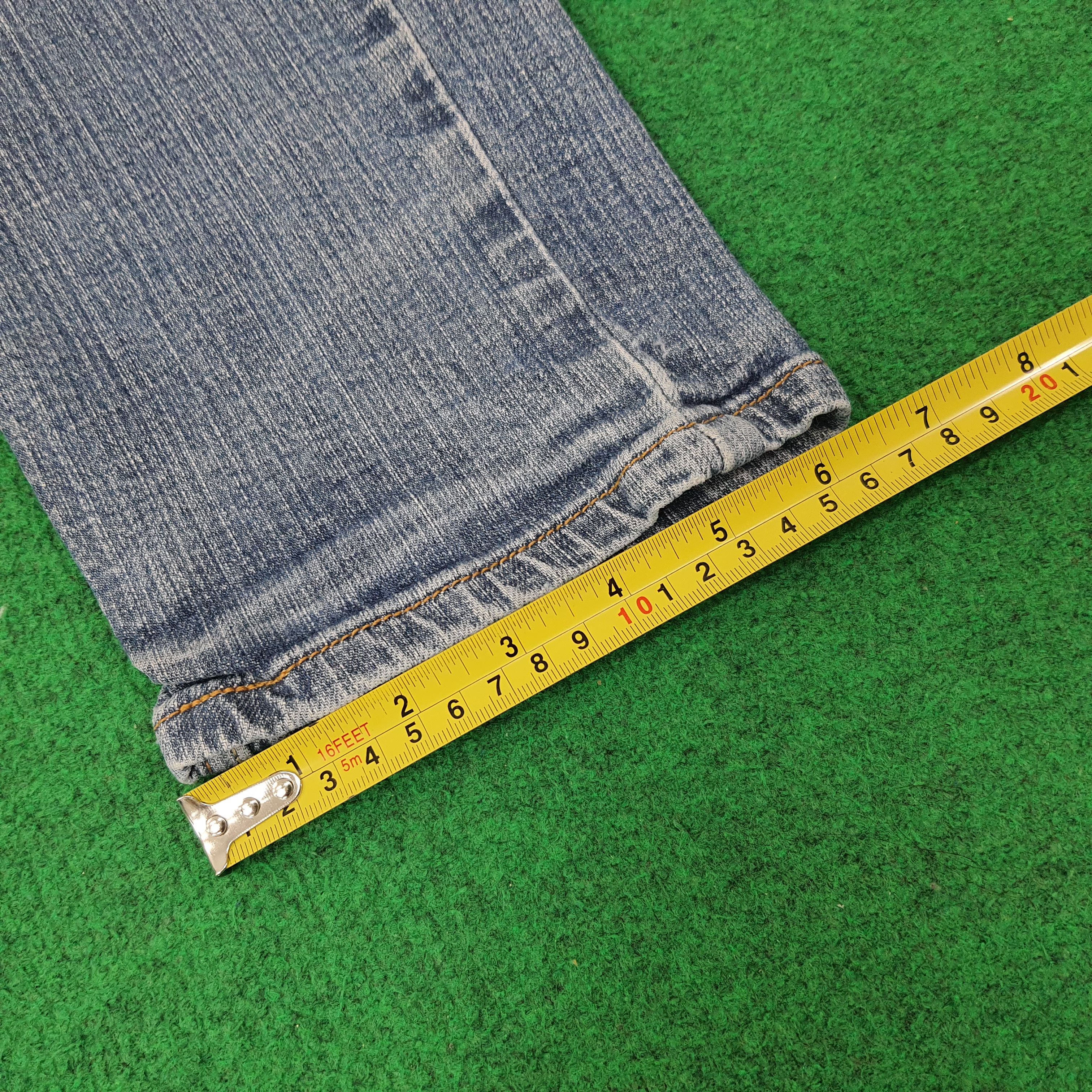 Levi's Vintage Levi's 524 Jeans Distressed Jeans C244N9 Size 35" - 15 Thumbnail