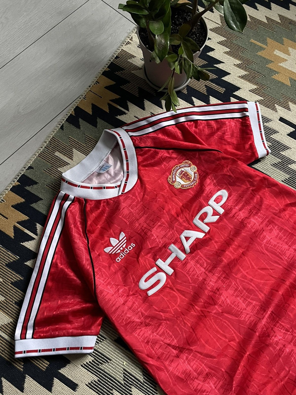Vintage Vintage 90-92’s Adidas Manchester United Retro Jersey Size US S / EU 44-46 / 1 - 4 Thumbnail