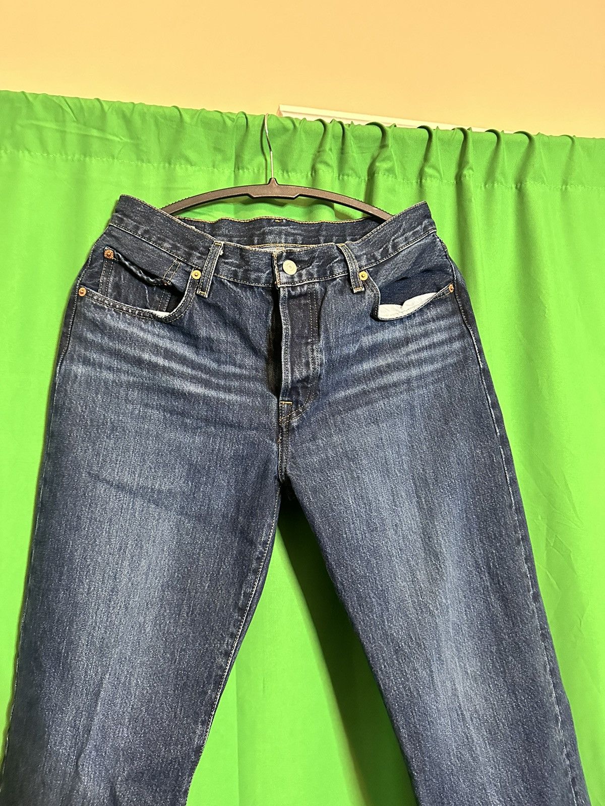 Levi's Big E 501 90s premium denim indigo whiskered jeans Size US 28 / EU 44 - 2 Thumbnail