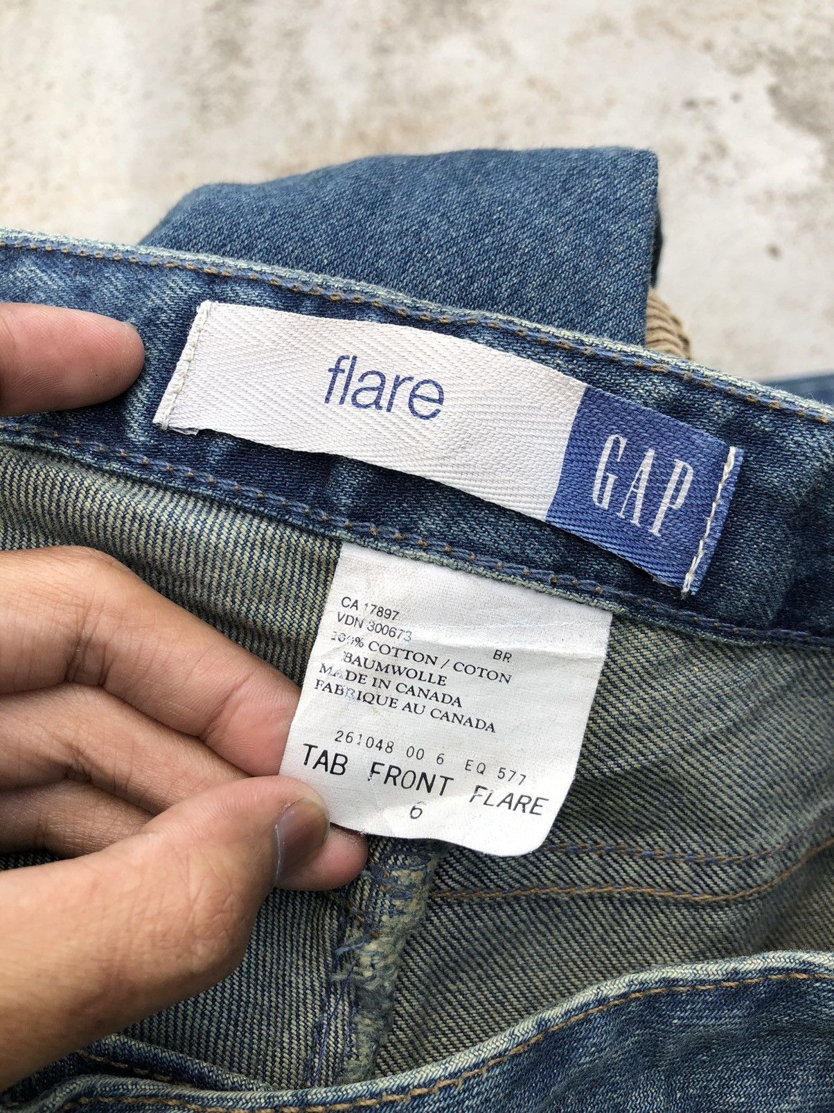 Gap × Vintage FLARE⚡️⚡️GAP TAB FRONT DISTRESSED DENIM Size 30" / US 8 / IT 44 - 3 Thumbnail