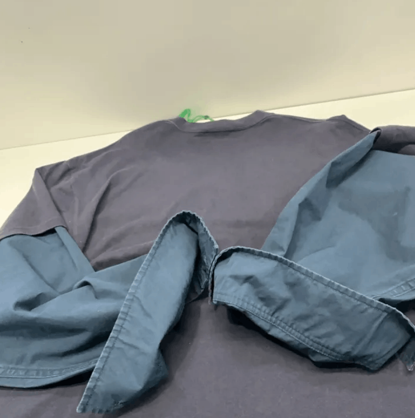 Balenciaga Balenciaga Oversized Long-Sleeve T-Shirt Size US XS / EU 42 / 0 - 11 Thumbnail