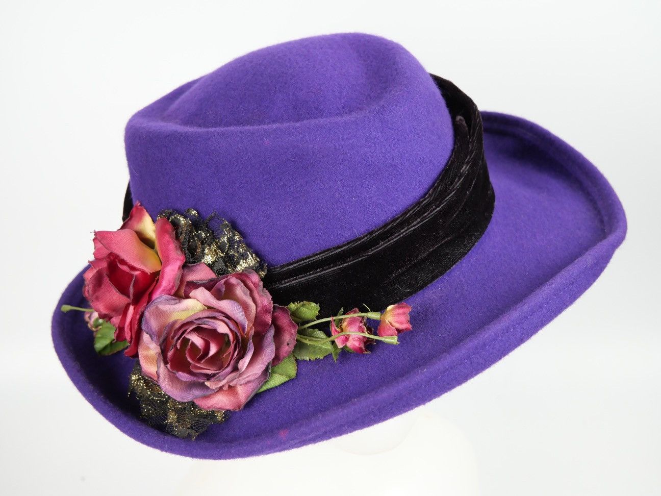 Vintage Vintage Purple Felted Wool Hat With Flowers Made in USA Size ONE SIZE - 2 Thumbnail
