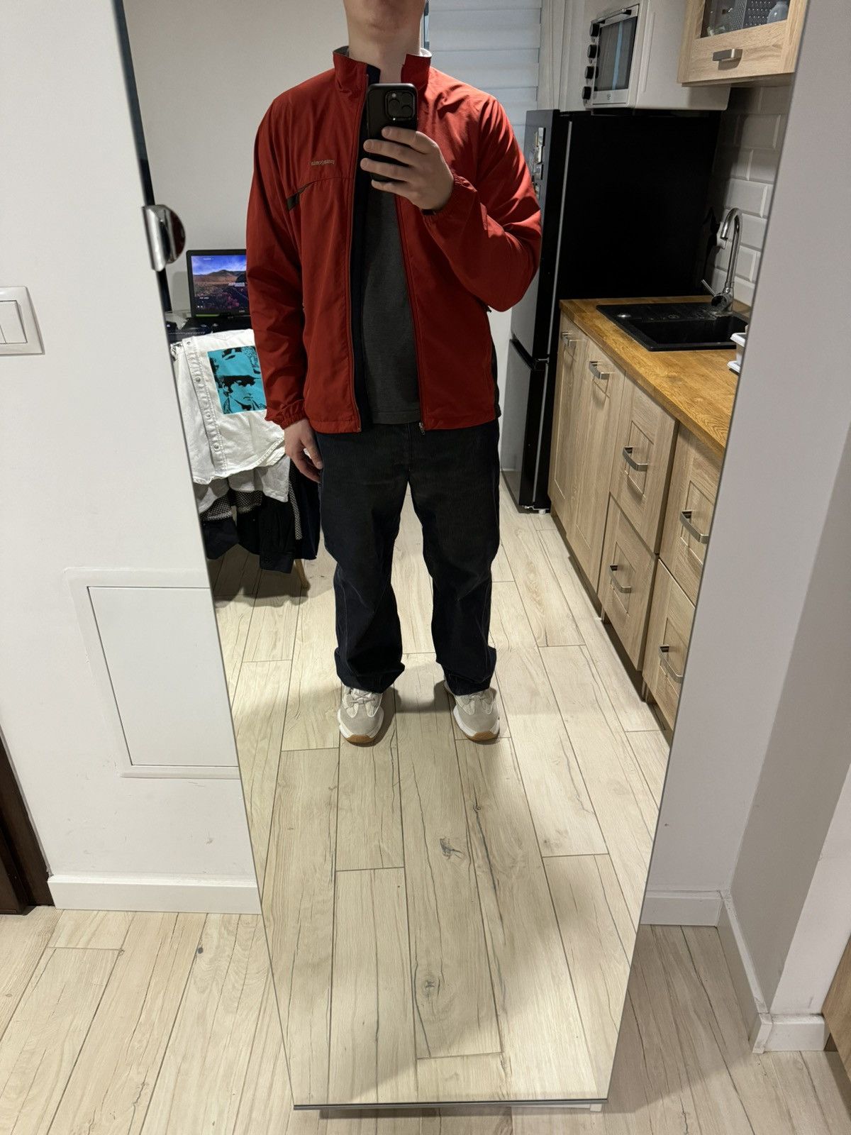 Patagonia Patagonia Small Logo Red Windbreaker Jacket Size US L / EU 52-54 / 3 - 7 Thumbnail
