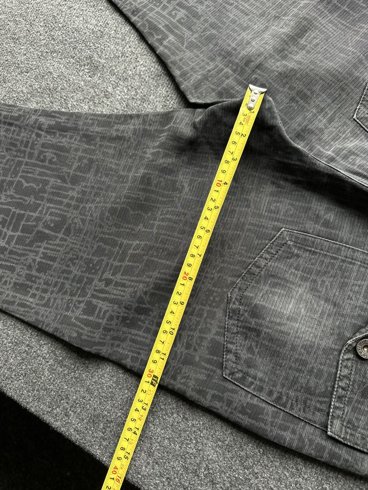 Armani VNTG🚨 ARMANI GRAY MONOGRAM PANTS LUXURY Y2K INDIGO CASUAL Size US 32 / EU 48 - 19 Thumbnail
