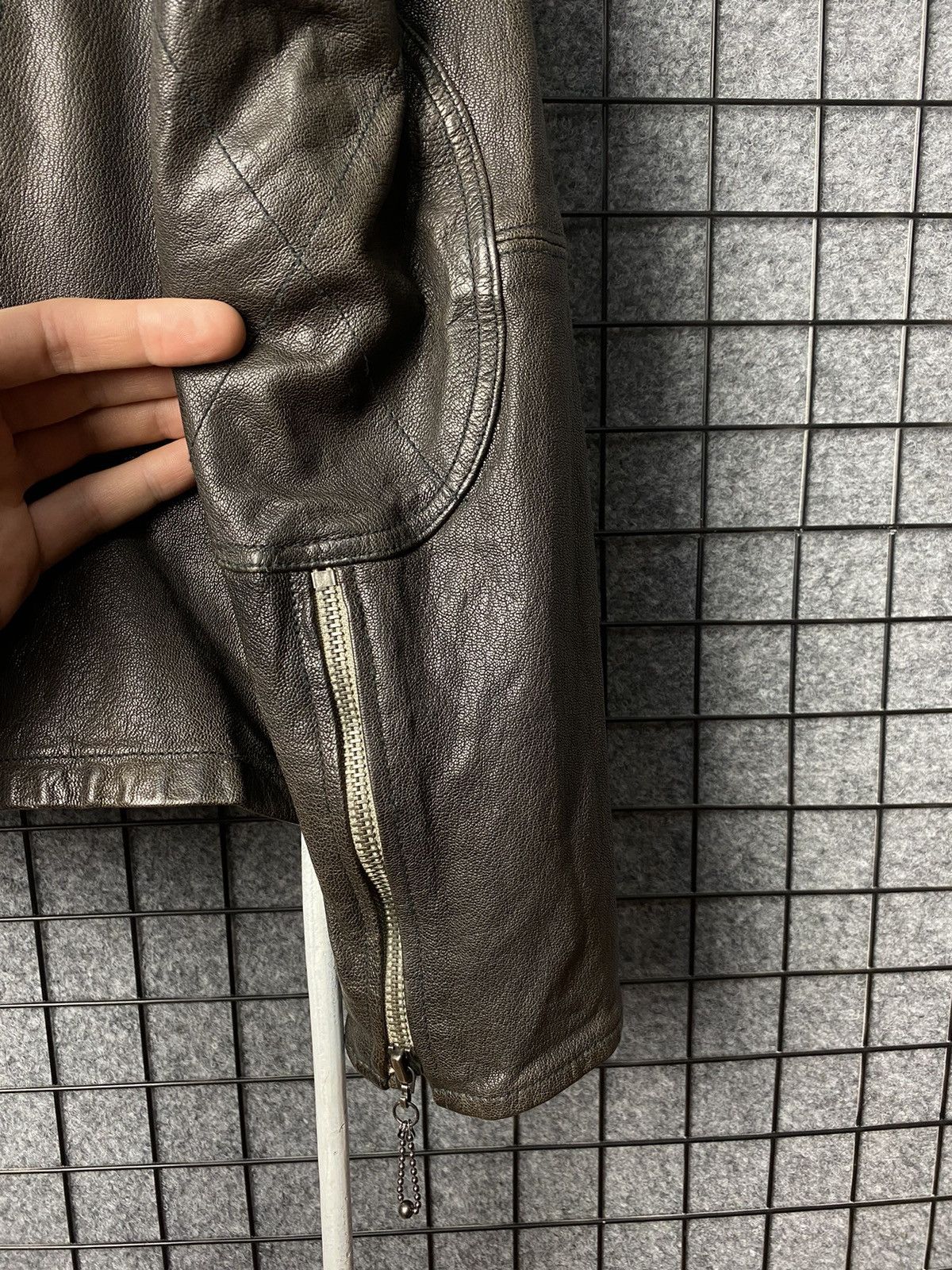 Firetrap × Genuine Leather Firetrap 2012 Genuine Leather Biker Jacket Size L Size US L / EU 52-54 / 3 - 9 Thumbnail