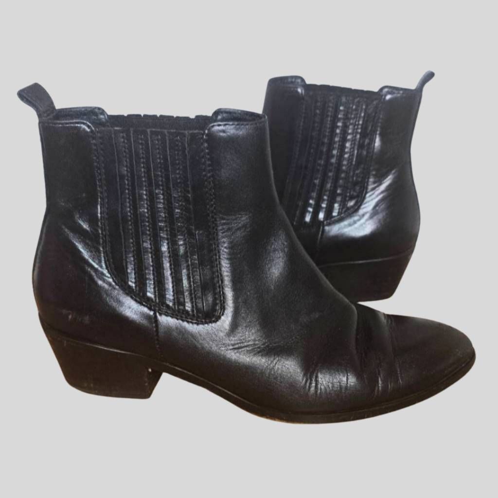 J.Crew J.Crew Black Leather Chelsea Ankle Boots Women’s Size 6.5 Po Size US 6.5 / IT 36.5 - 1 Thumbnail