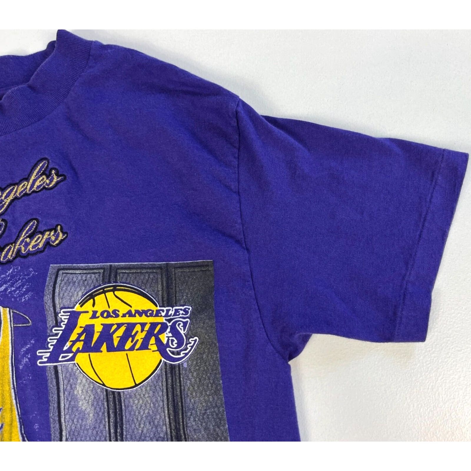 Nutmeg VINTAGE Men's 90s Lakers T-Shirt Nutmeg Made in USA Purple Size M Crew Neck Short Sleeve Cotton Size US M / EU 48-50 / 2 - 5 Thumbnail
