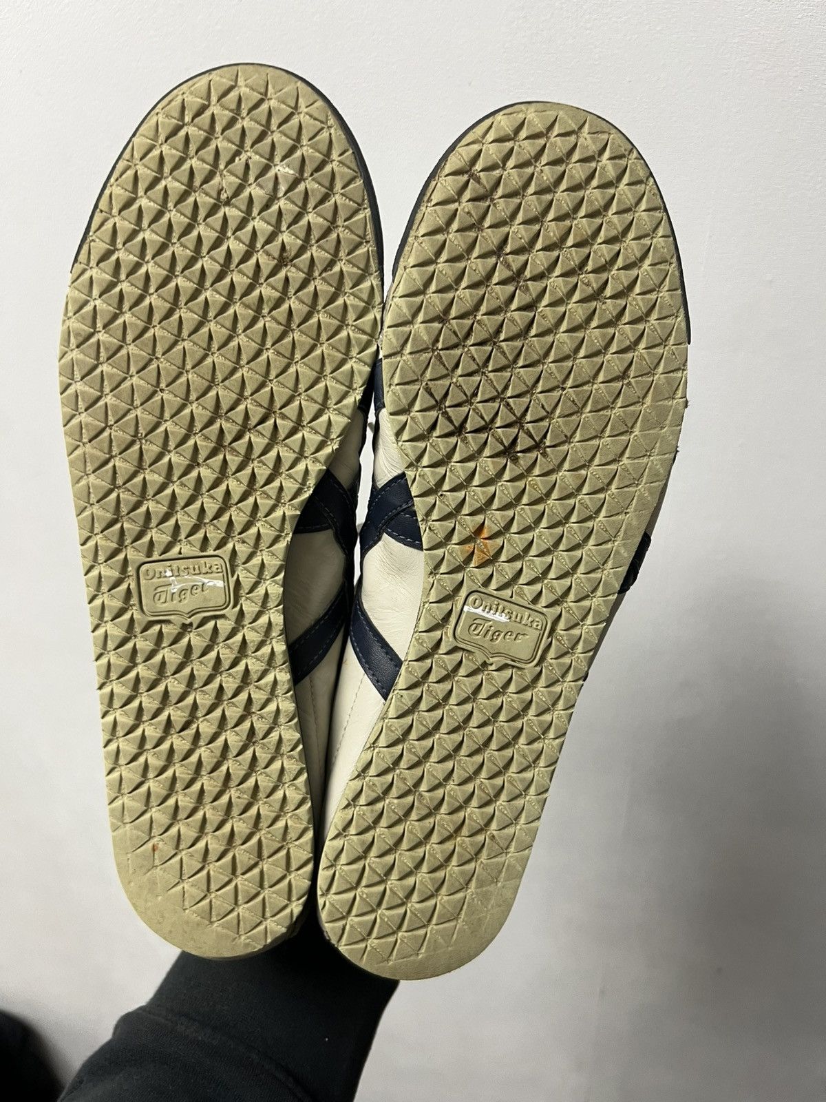 Asics Asics Tiger Onitsuka Sneakers Vintage Y2k Size US 8.5 / EU 41-42 - 5 Thumbnail