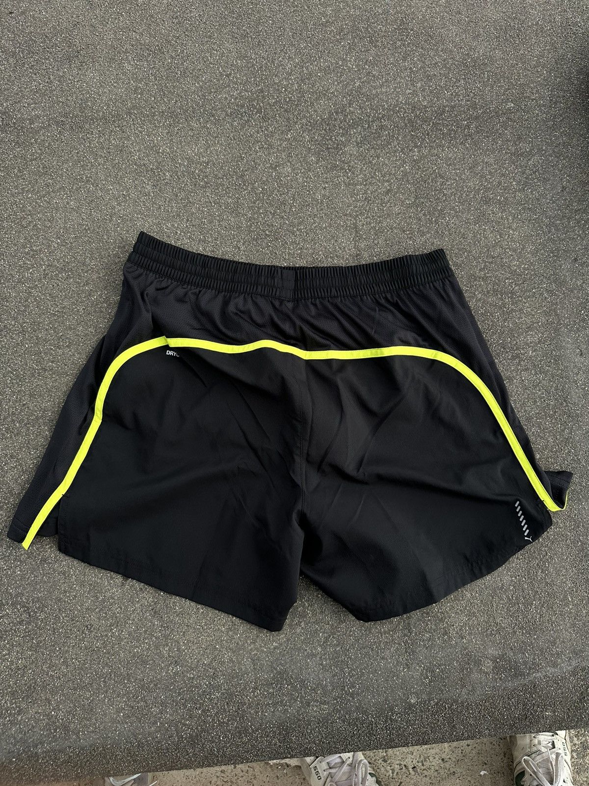 Puma Puma shorts Size US 33 - 2 Thumbnail