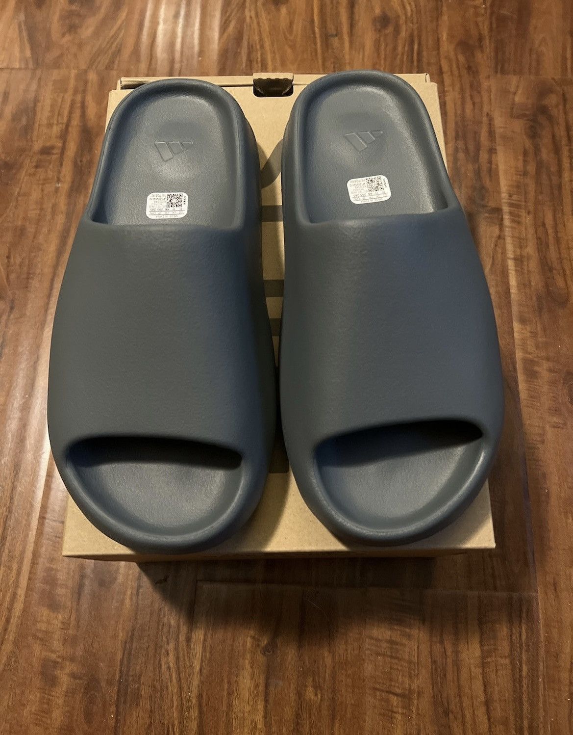 yeezy slide kanye west
