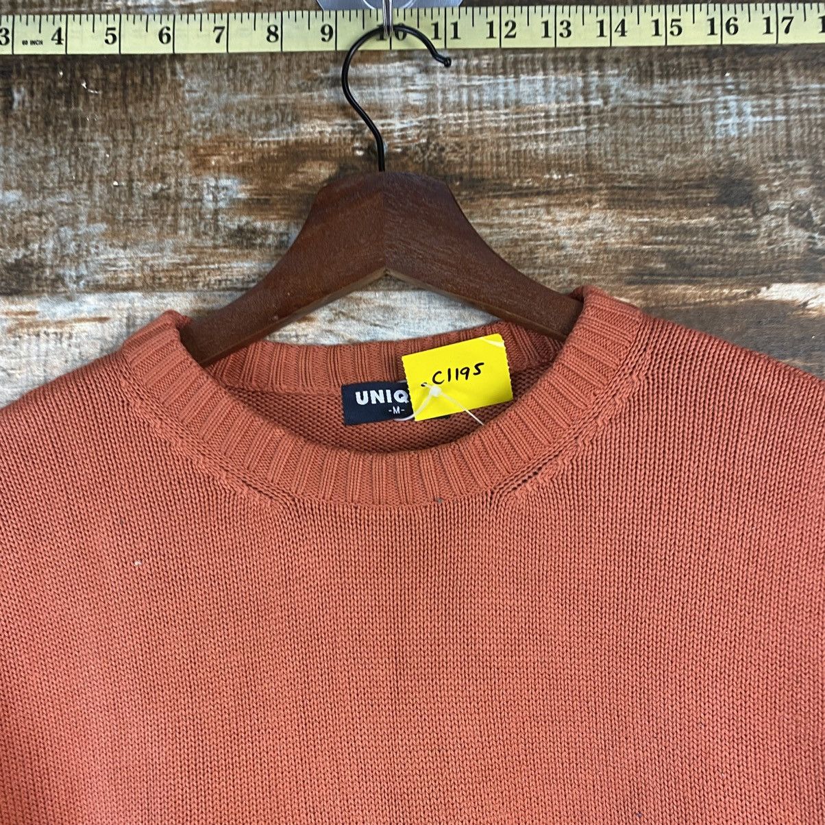 Vintage DL Uniqlo Vintage worn ripped distressed Sweaters #C1195 Size US M / EU 48-50 / 2 - 4 Thumbnail