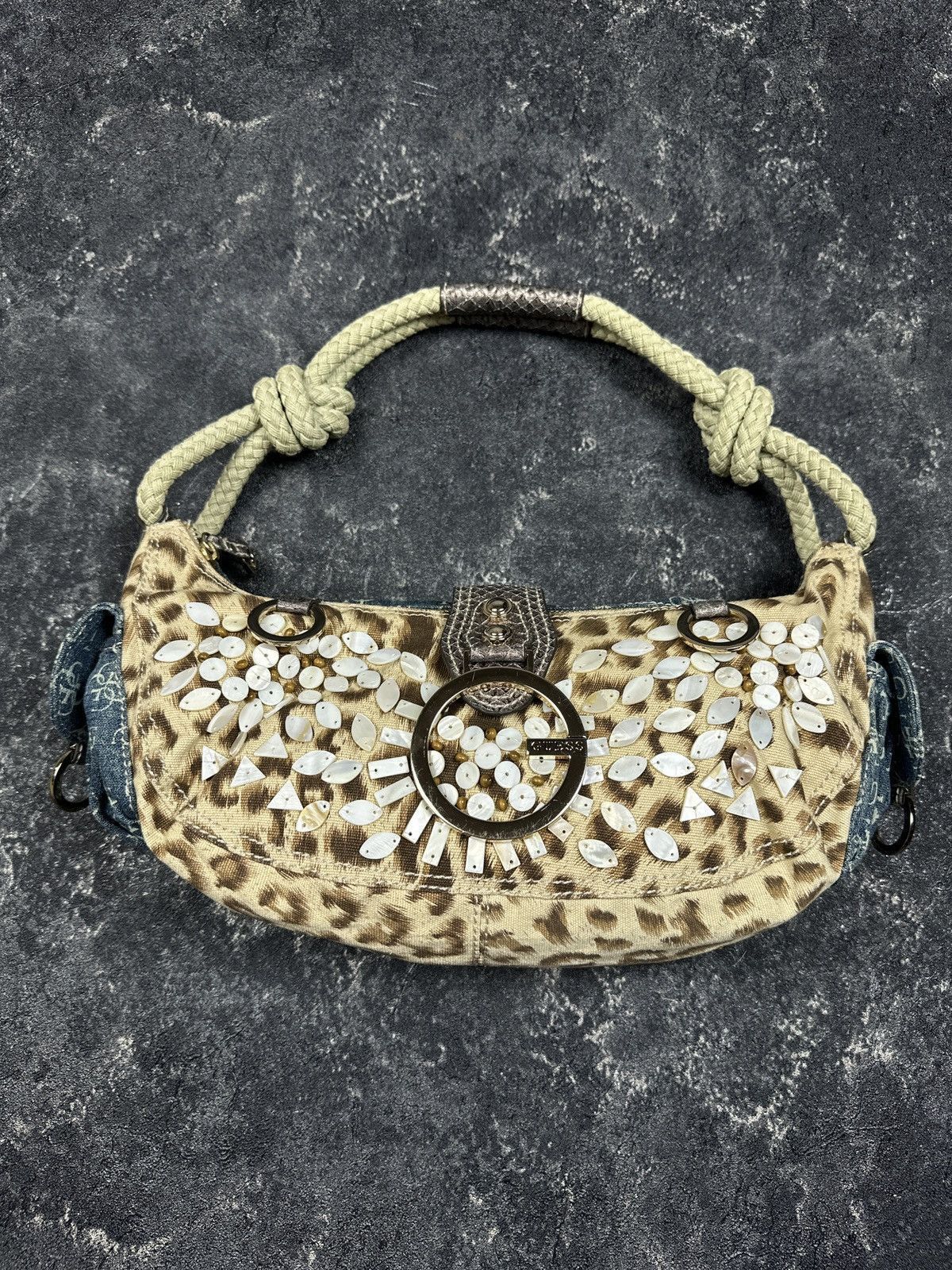 Guess Vintage Y2K Guess Leopard Pattern Baguette Mini Handle Bag Size ONE SIZE - 3 Thumbnail