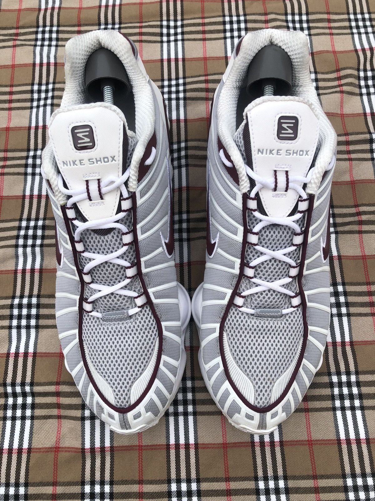 Nike Nike shox tl neutral grey team red Size US 13 / EU 46 - 4 Thumbnail