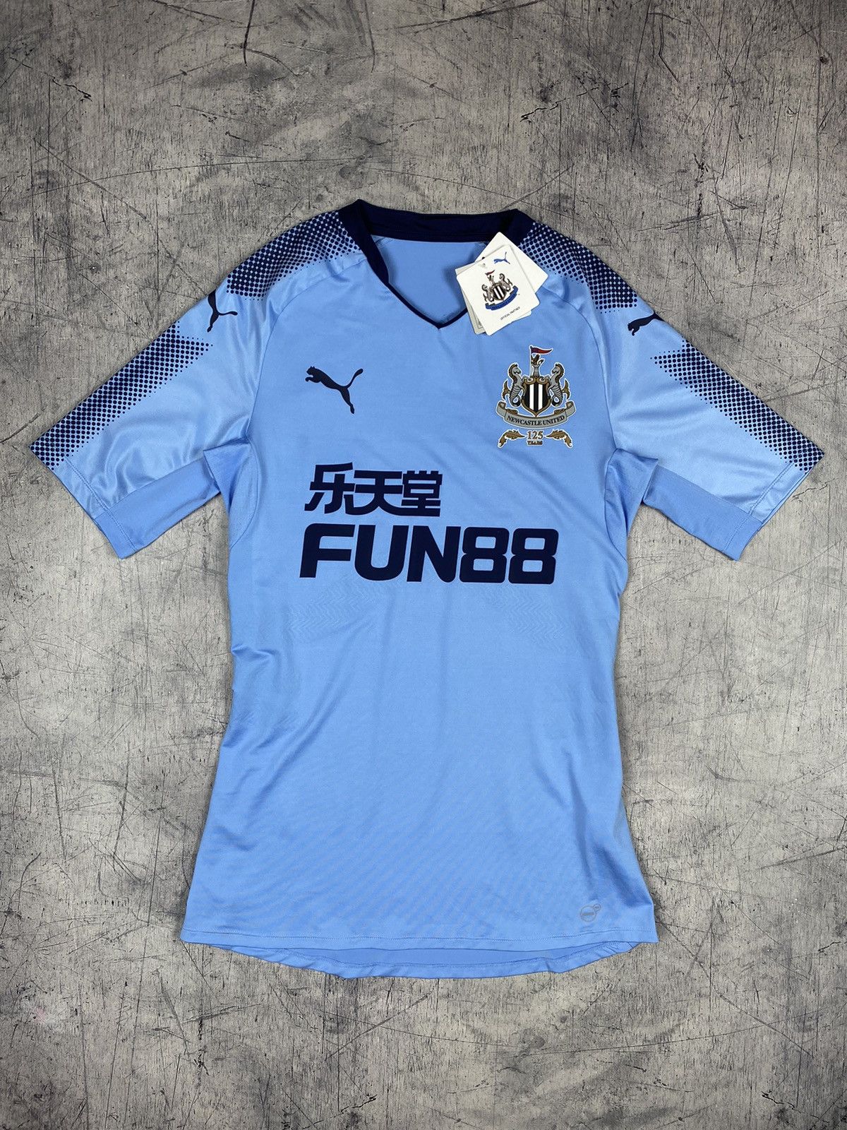 Puma Puma New Castle Pawer Cell Soccer Jersey Size US L / EU 52-54 / 3 - 2 Thumbnail