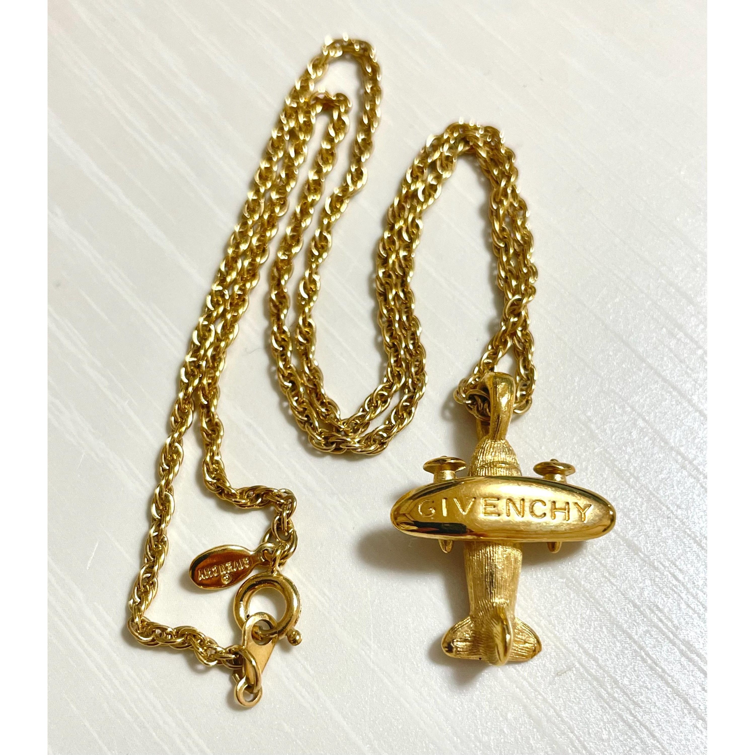 Givenchy Vintage Givenchy golden chain necklace with airplane top Size ONE SIZE - 5 Thumbnail