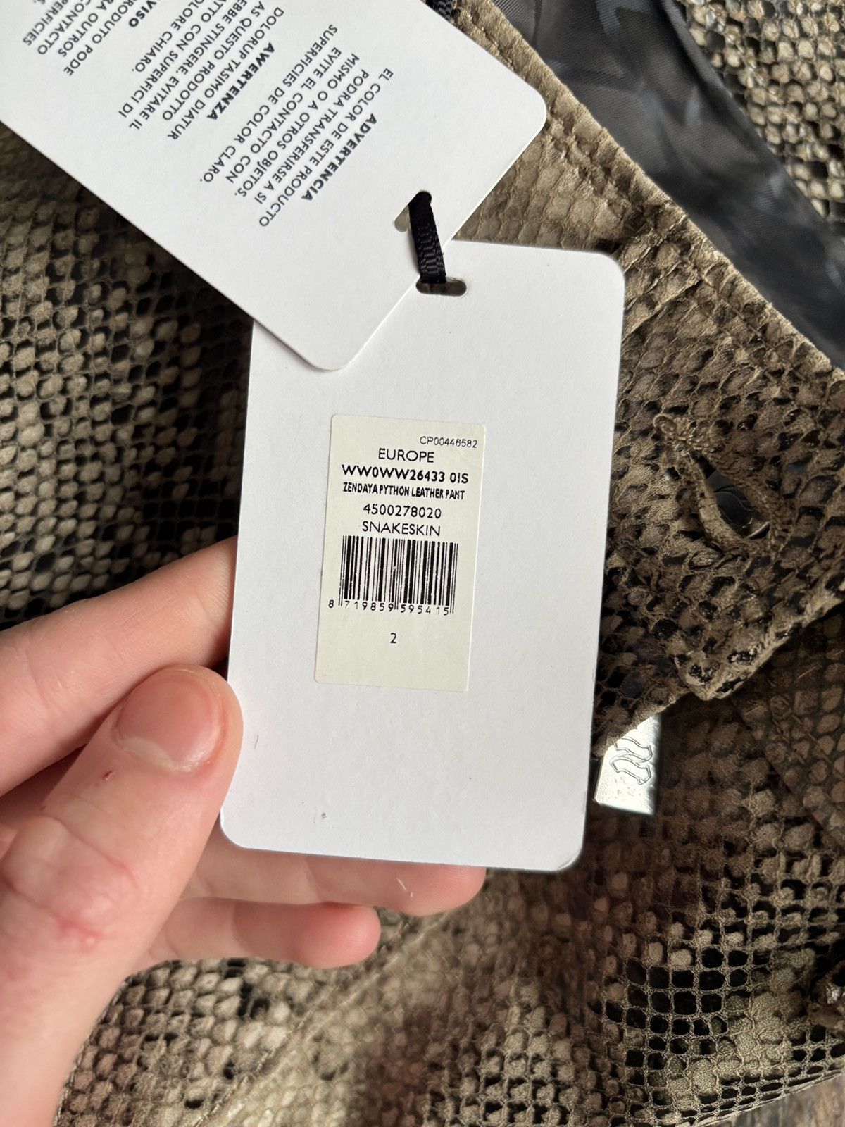 Tommy Hilfiger NWT AW19 Tommy Hilfiger x Zendaya Snakeskin Python Leather Size 26" / US 2 / IT 38 - 15 Thumbnail