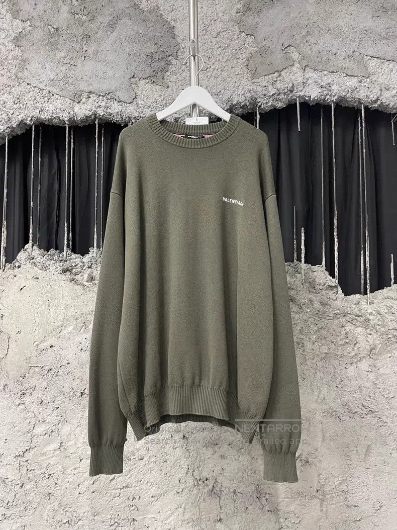Balenciaga Balenciaga Coca-Cola Sweater Size US M / EU 48-50 / 2 - 1 Thumbnail