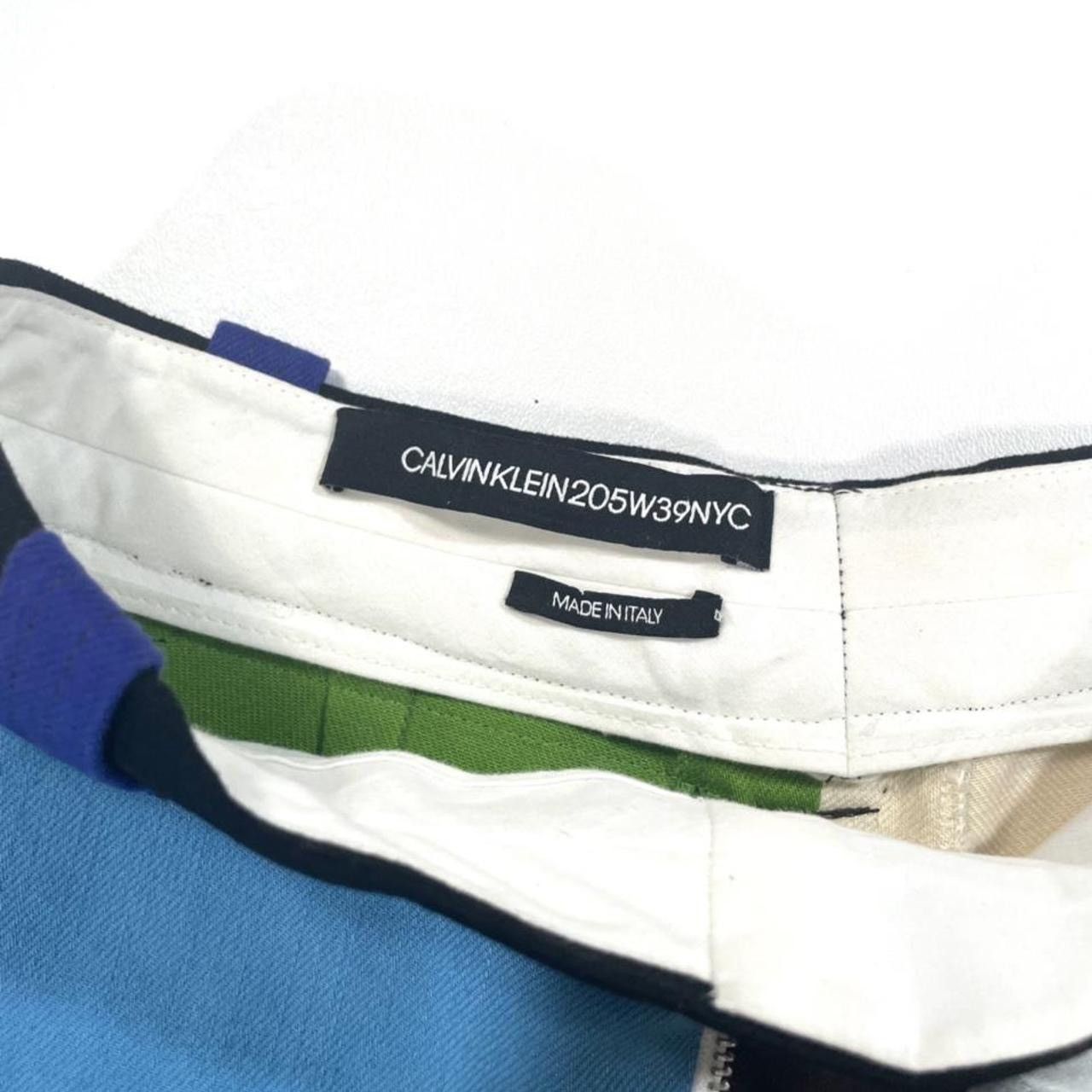 Calvin Klein 205W39NYC Calvin Klein 205W39NYC Jeans Size 26" / US 2 / IT 38 - 2 Thumbnail