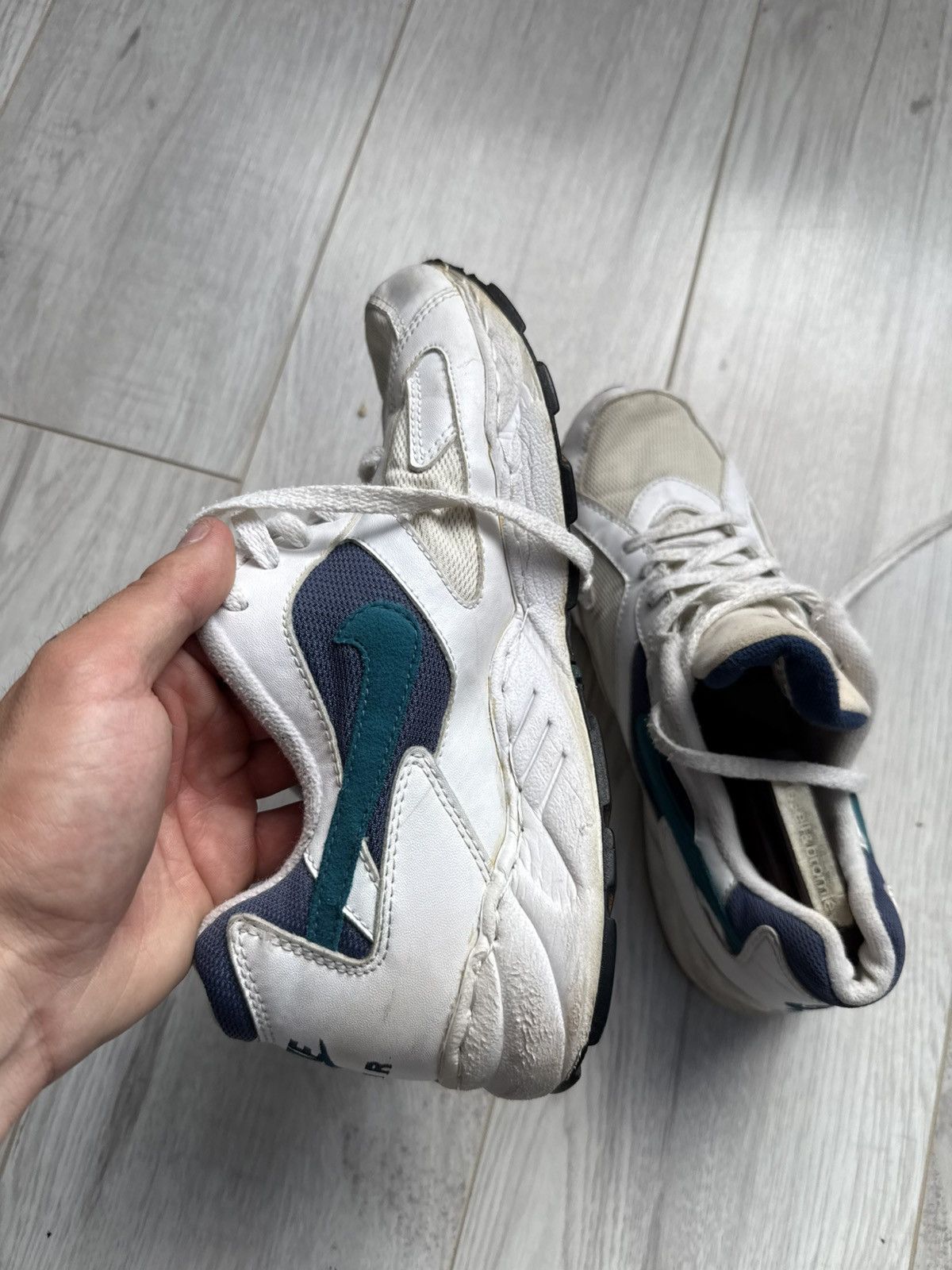 Nike × Vintage Nike Air Icarus 92 White Navy Teal Retro Running sneakers Size US 8.5 / EU 41-42 - 11 Thumbnail