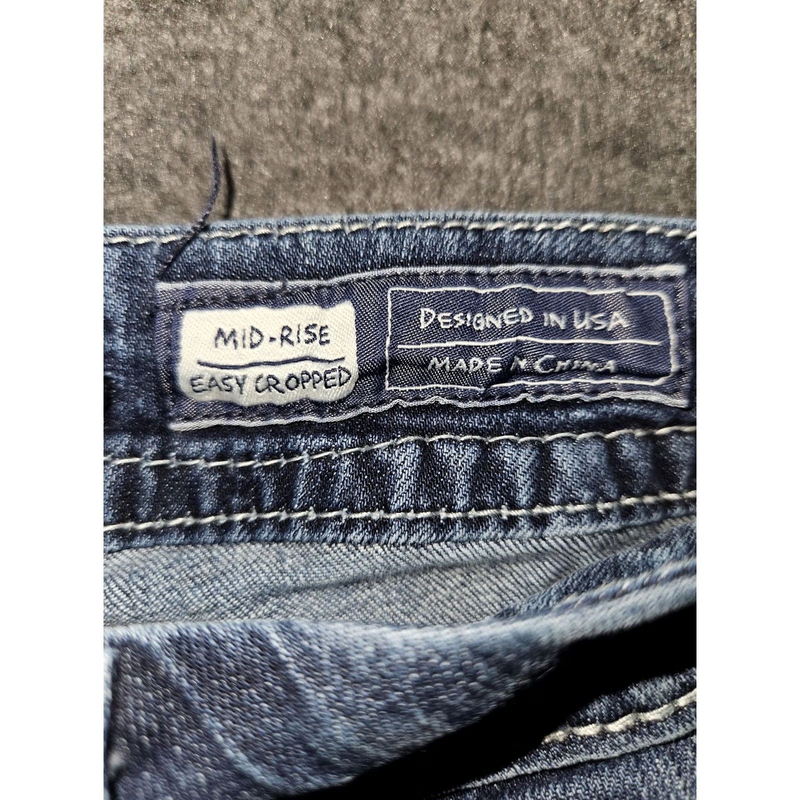 Miss Me Miss Me Jeans Womens 31 Blue Low-Rise Cropped Embellished Pockets JEB110EC Denim Rhinestone Embroidered 5-Pocket Jeans Womens Size 24" / US 00 / IT 34 - 2 Thumbnail