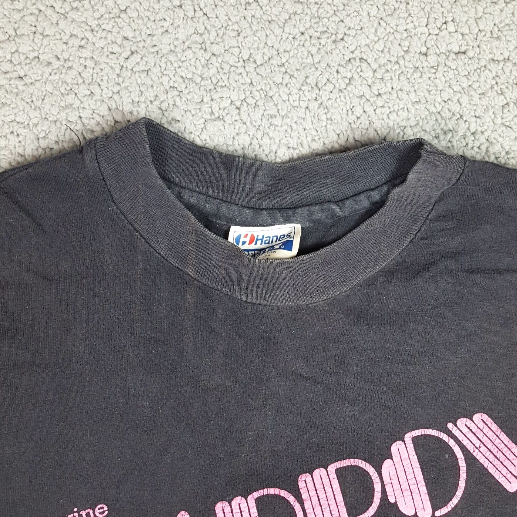 Hanes VINTAGE Hanes 90s Improv Comedy T-Shirt Adult Large Black Faded Retro Grunge Mens Size US L / EU 52-54 / 3 - 5 Thumbnail