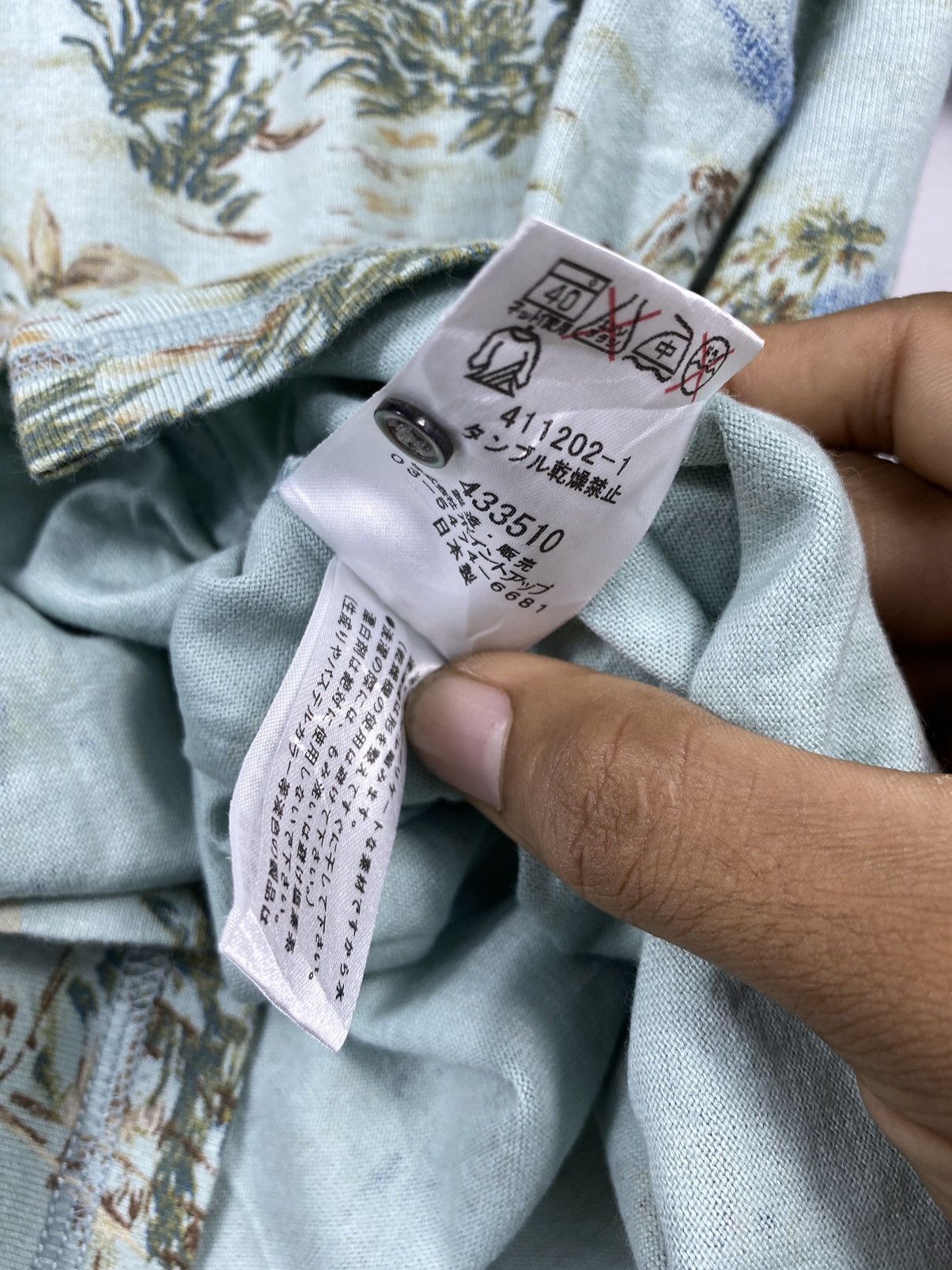 Hai Sporting Gear × Issey Miyake × Japanese Brand Vintage Hai sporting Gear Painting print shirt issey miyake Size US M / EU 48-50 / 2 - 7 Thumbnail