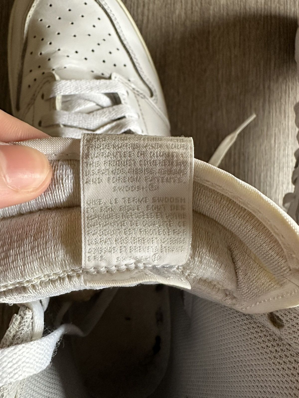 Jordan Brand Jordan 1 High OG Neutral Grey Size US 10.5 / EU 43-44 - 6 Thumbnail