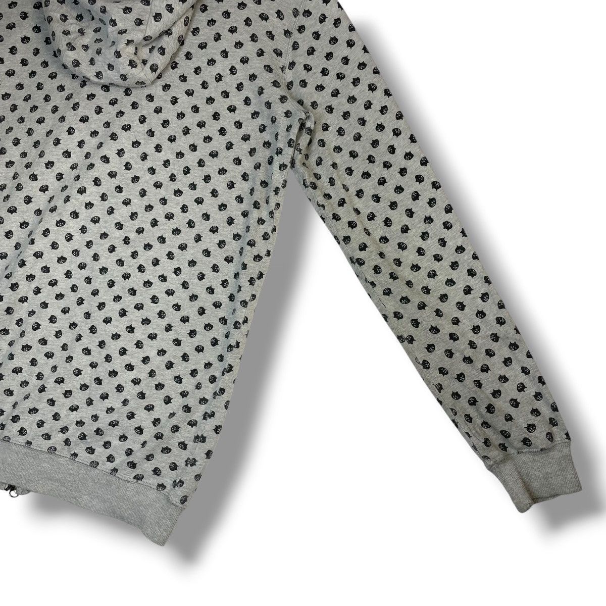 Issey Miyake 🇯🇵 NE-NET ISSEY MIYAKE FULL PRINT ZIPPER HOODIE SWEATER was Size L / US 10 / IT 46 - 15 Thumbnail