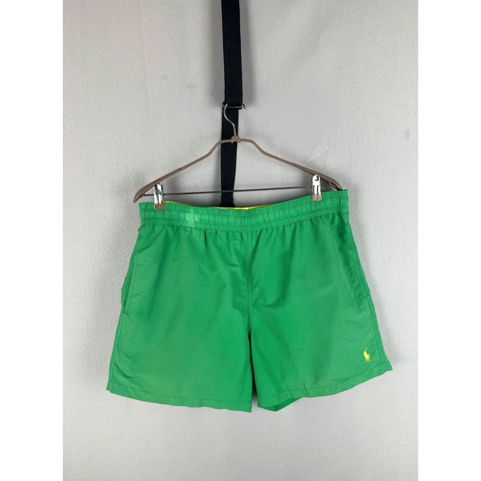 Polo Ralph Lauren Polo Ralph Lauren Mens Shorts XL Green Nylon Pull On Lightweight Swim Shorts with Logo Pocket Size US XL / EU 56 / 4 - 2 Thumbnail