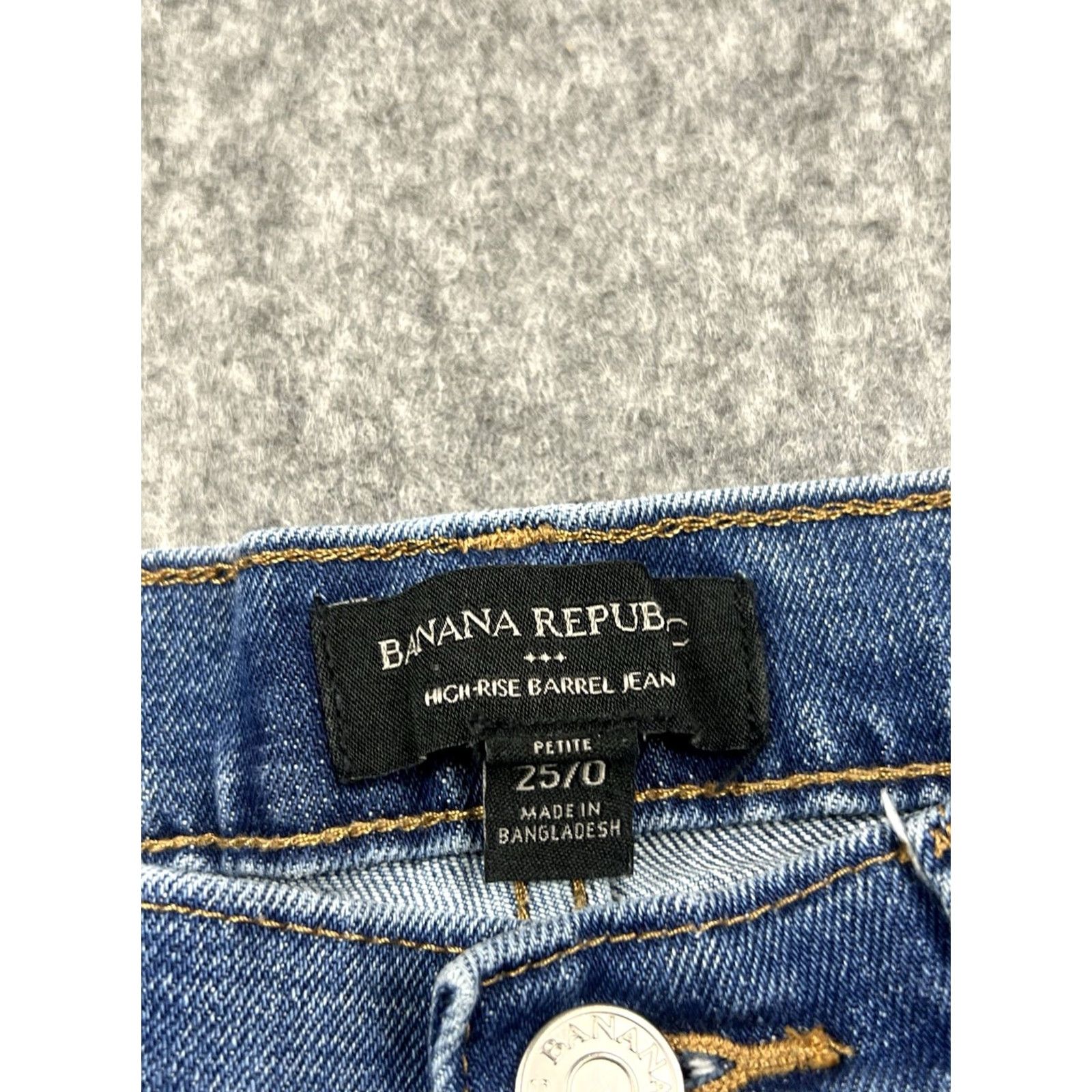 Banana Republic Banana Republic Jeans Women's High Rise Baggy Fit Barrel Leg Comfort 25 Blue Denim 5-Pocket City 26in Inseam Womens Size 25" / US 0 / IT 36 - 8 Thumbnail