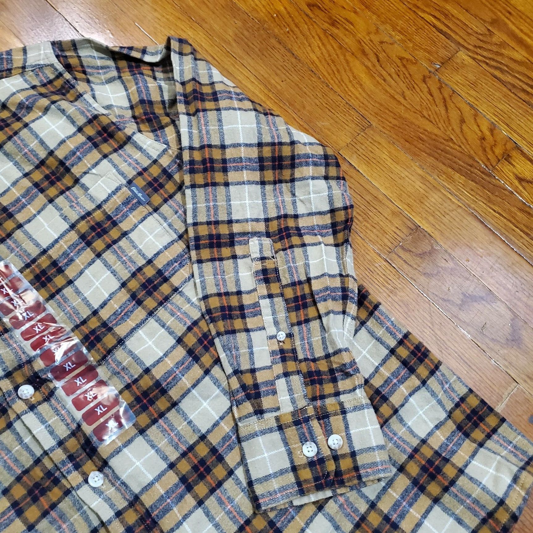 Eddie Bauer Eddie Bauer Bristol Flannel Shirt Mens XL Plaid Long Sleeve Button-Up Beige Tan Brown Blue Pocket Logo Size US XL / EU 56 / 4 - 3 Thumbnail