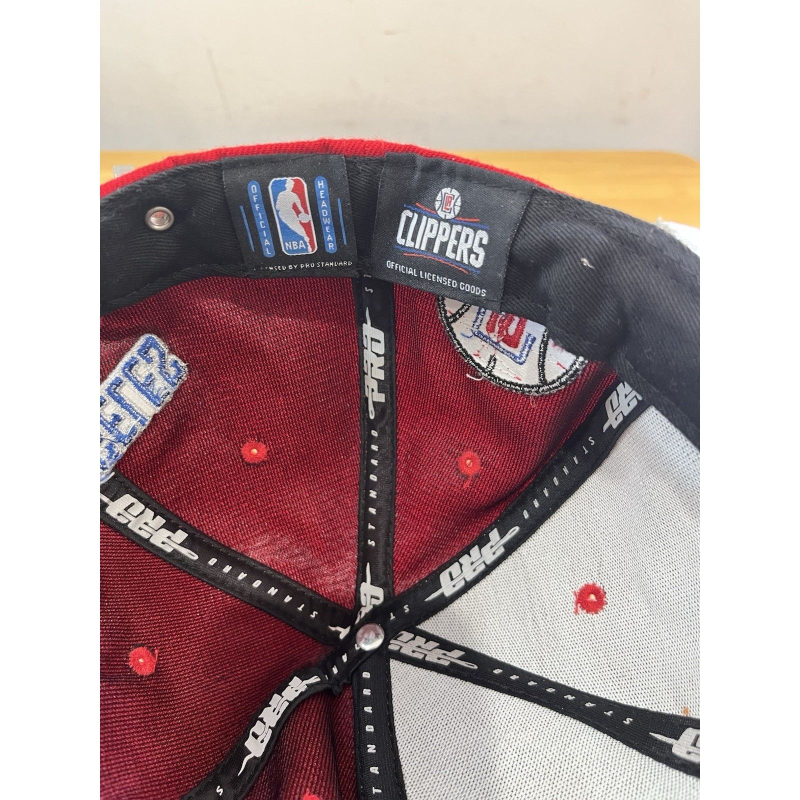 Pro Standard LA Clippers Red Hat Leather Bill NBA Pro Standard Leather Size ONE SIZE - 7 Thumbnail