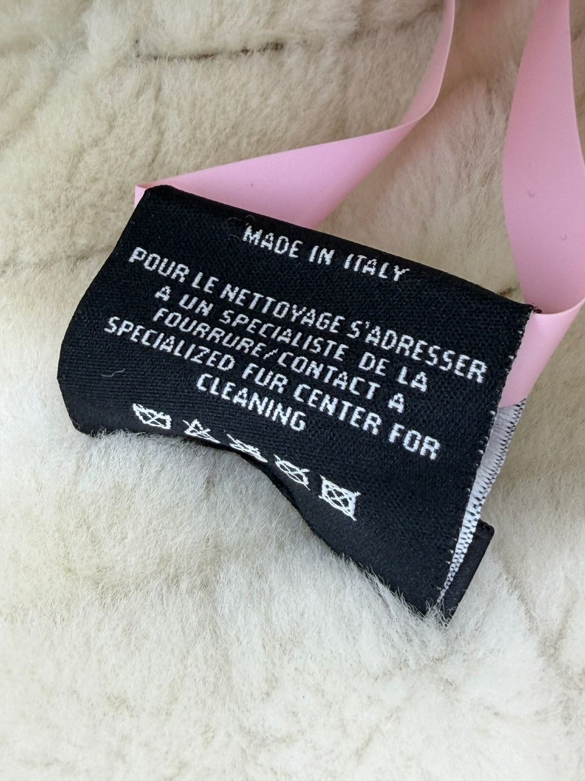 Chanel VERY RARE 2023 Chanel Quilted Shearling trapper hat Size ONE SIZE - 8 Thumbnail