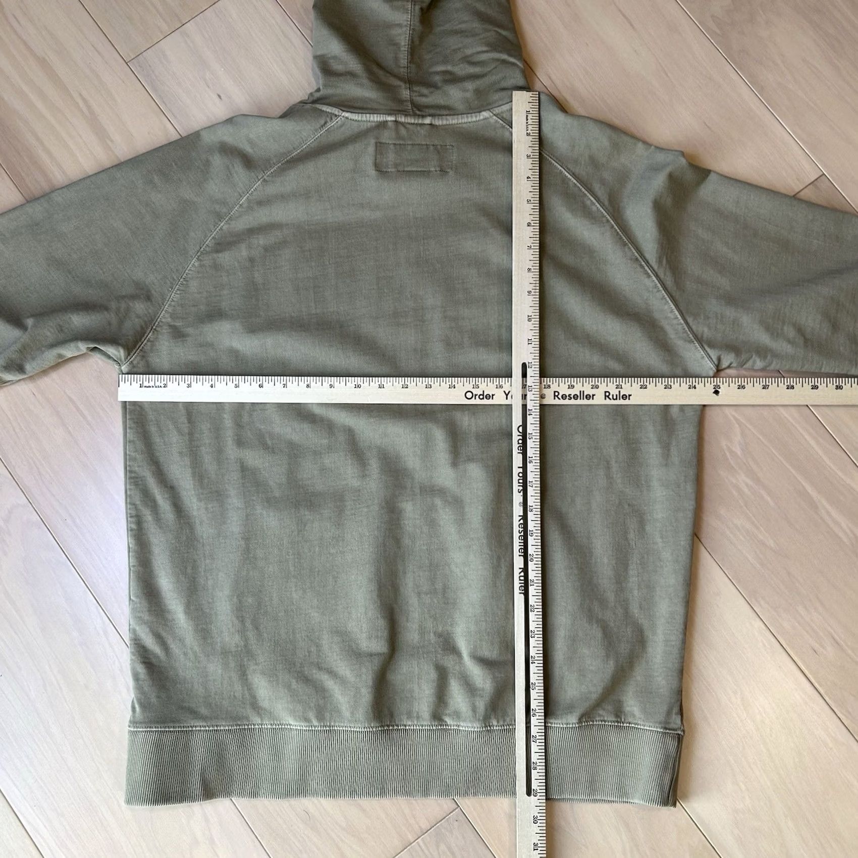 Vintage Iron & Resin Hoodie Long Sleeve Men’s 2XL Tan Solid Hooded Pocket Lightweight Pullover Casual Active Size US XXL / EU 58 / 5 - 4 Thumbnail