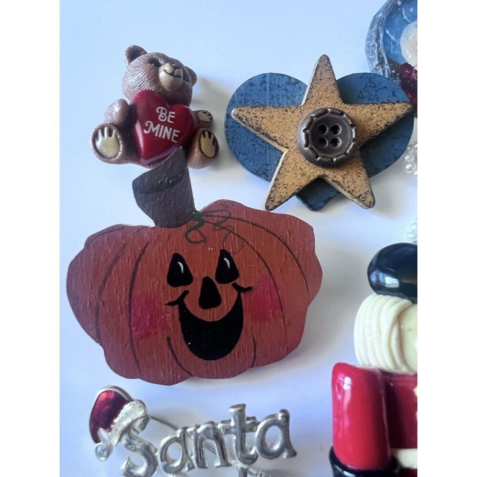 Other Lot Of 16 Christmas Vintage Brooches. Size ONE SIZE - 3 Thumbnail