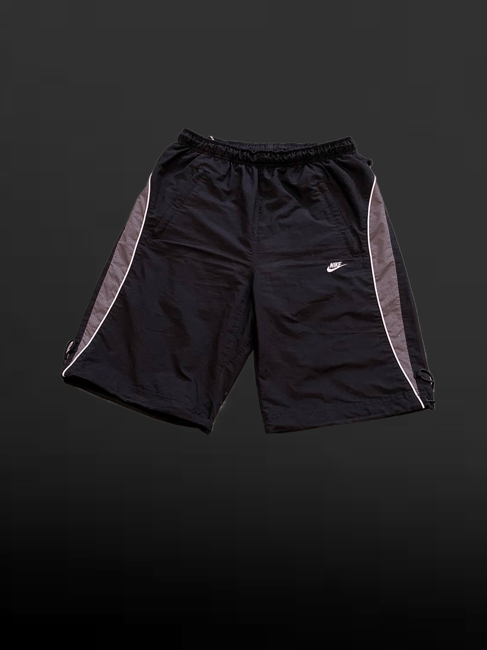 Nike Vintage Nike NSW Black Shorts Drill Y2K Size US 32 / EU 48 - 1 Thumbnail