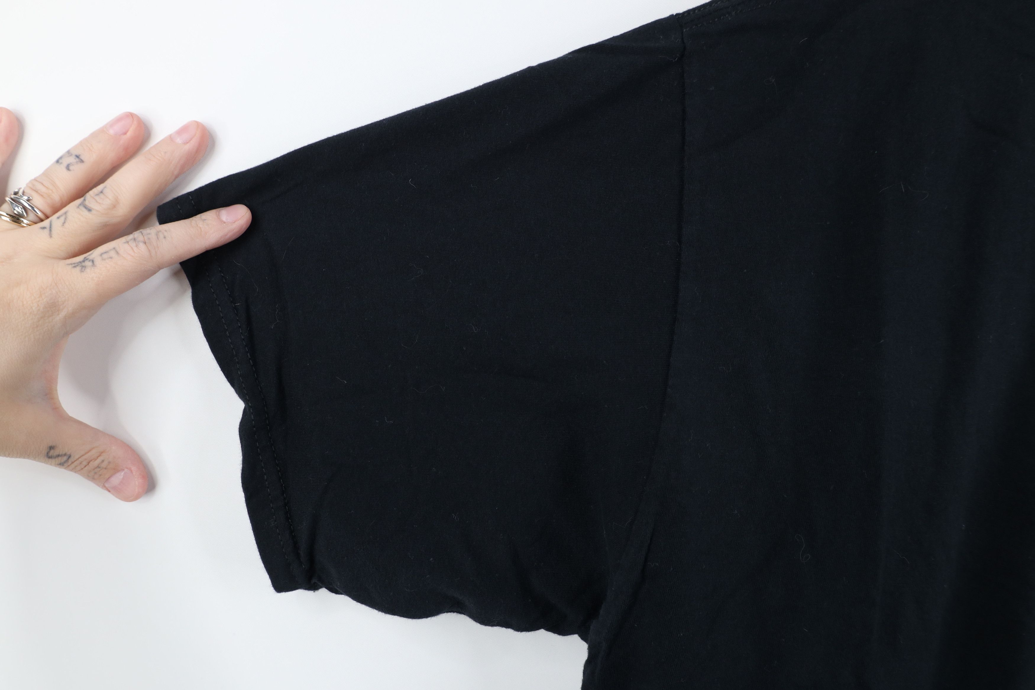 Vintage Vintage Hal 9000 2001 A Space Odyssey Movie T-Shirt Black Size US XL / EU 56 / 4 - 7 Thumbnail