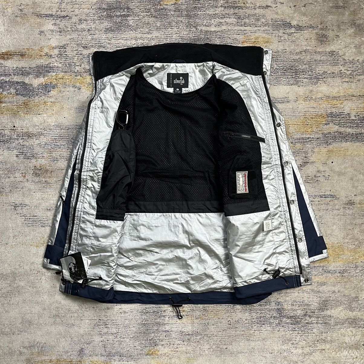 Band Tees × Levi's 90s Vintage 1999 Jamiroquai x Levi’s Technical Cargo Jacket Size US L / EU 52-54 / 3 - 12 Thumbnail