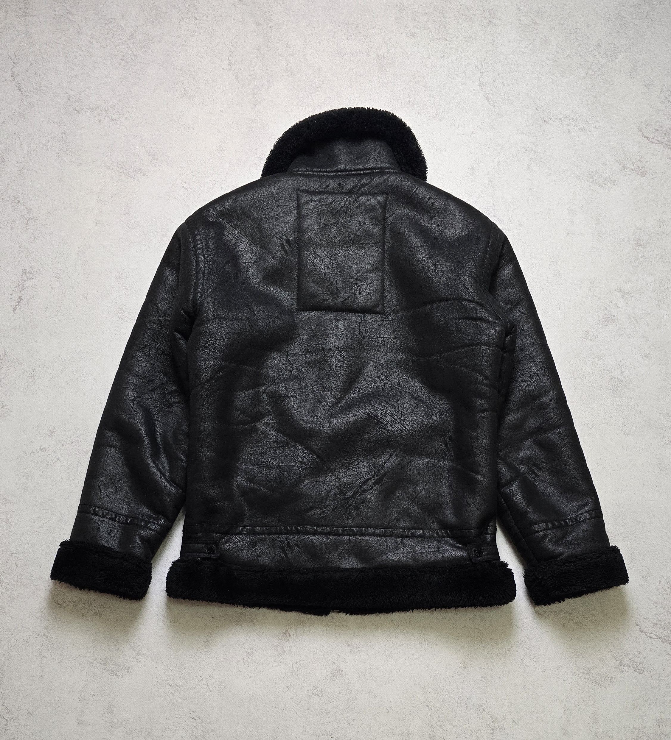 Alpha Industries Alpha Industries B3 Aviator Bomber Jacket Faux Shearling Size US L / EU 52-54 / 3 - 3 Thumbnail
