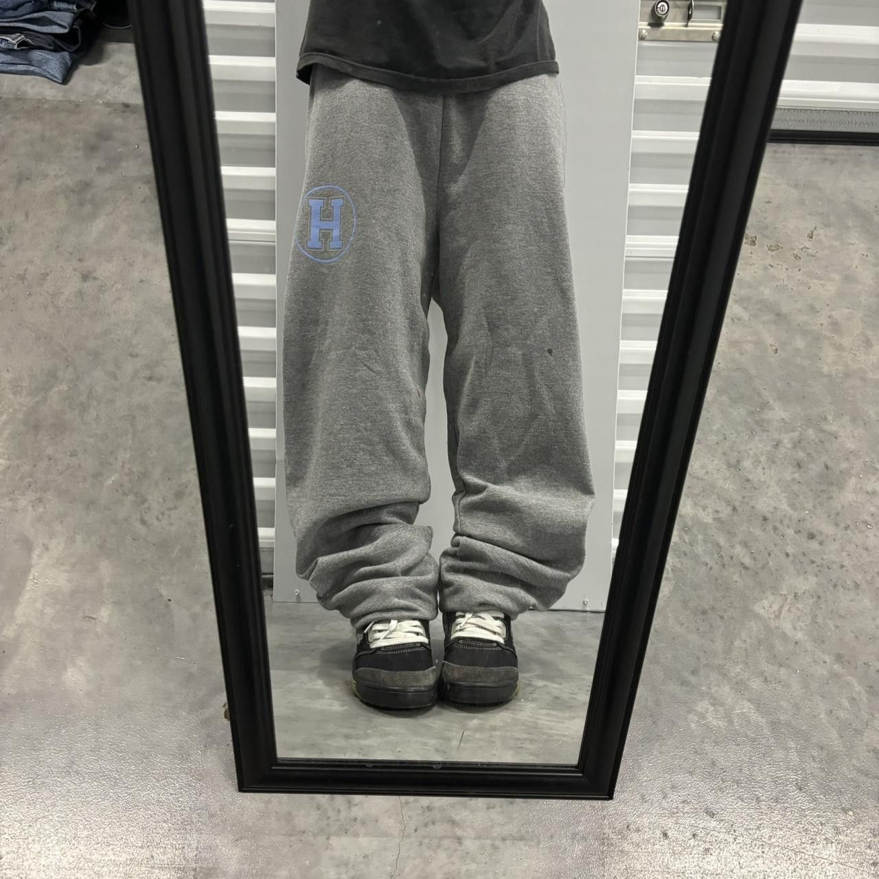 Japanese Brand × Vintage Crazy Vintage Y2K/2000e Baggy Grey Skater Heavyweight Essential Sweatpants! Size US 34 / EU 50 - 1 Thumbnail