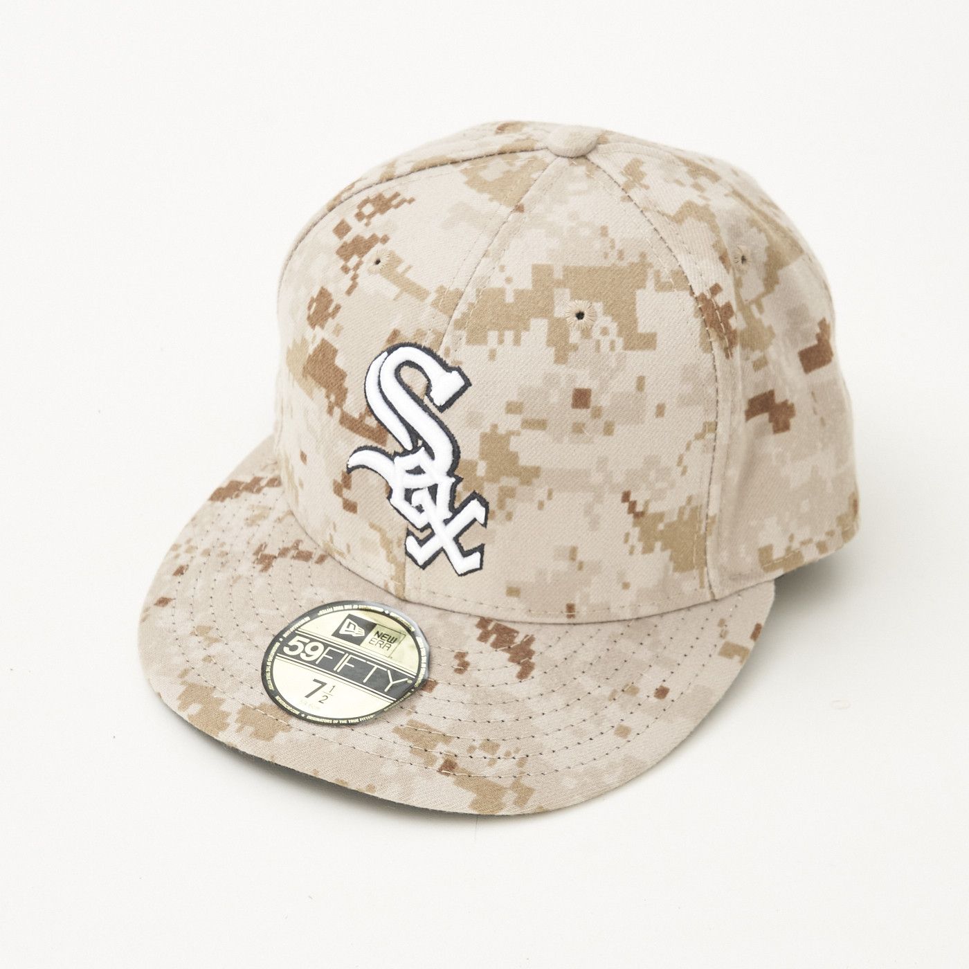 New Era Chicago White Sox 2013 'STARS N STRIPES' Desert Camo Fitted Size ONE SIZE - 1 Thumbnail