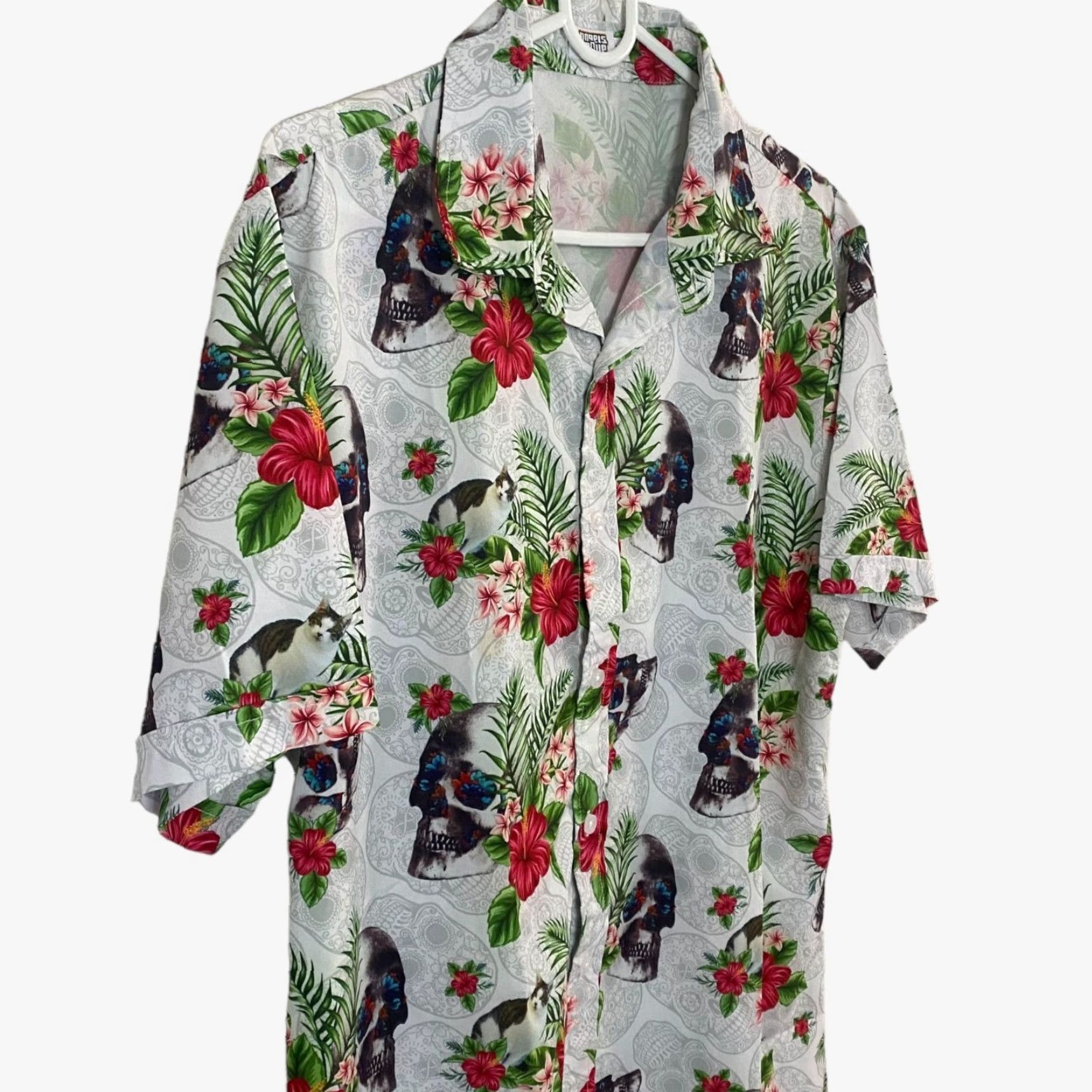 Vintage VINTAGE Angels Trove Button-Up Shirt Mens XL White Floral Skull Cat Print Hawaiian Shirt Size US XL / EU 56 / 4 - 4 Thumbnail