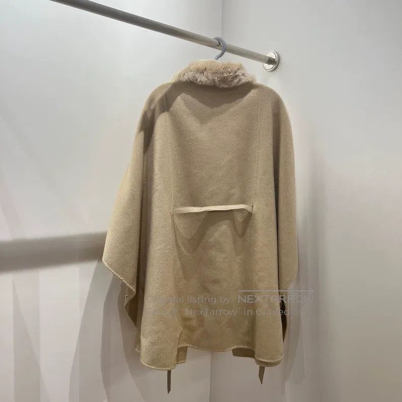 Loro Piana Loro Piana Beige Miffy cashmere poncho Size M / US 6-8 / IT 42-44 - 2 Thumbnail