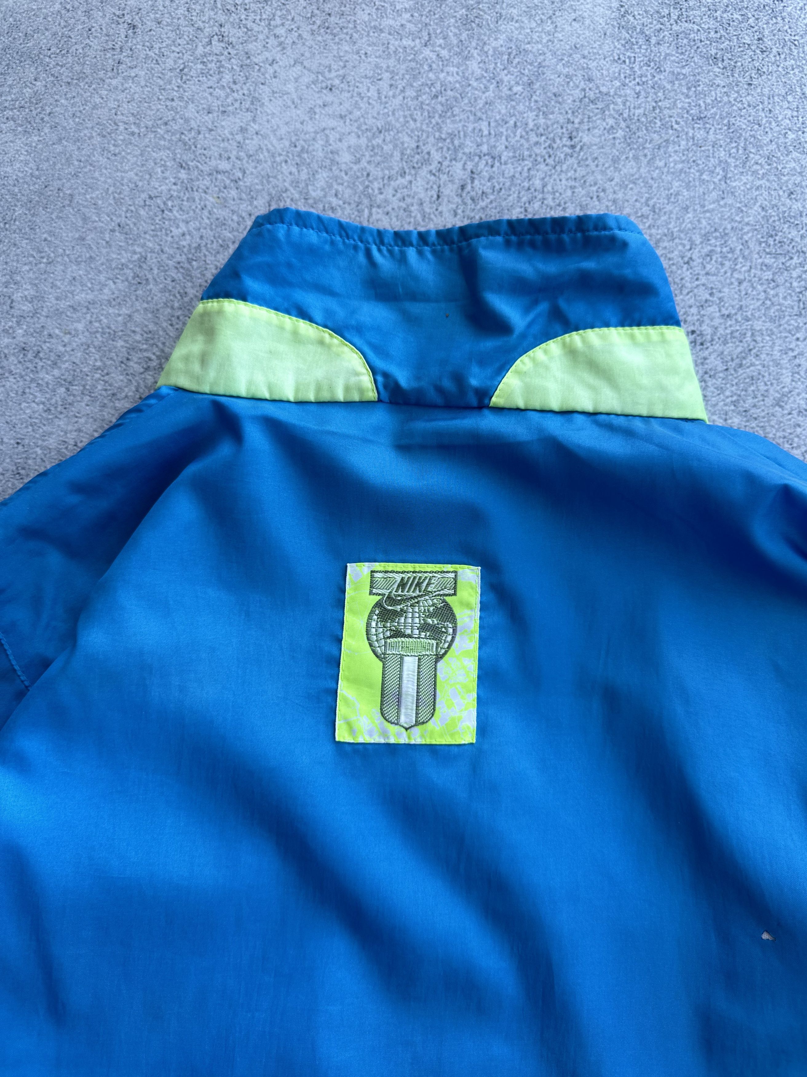 Nike × Vintage Nike International Vintage Nylon Blue Track Jacket Rare 90s Size US M / EU 48-50 / 2 - 15 Thumbnail