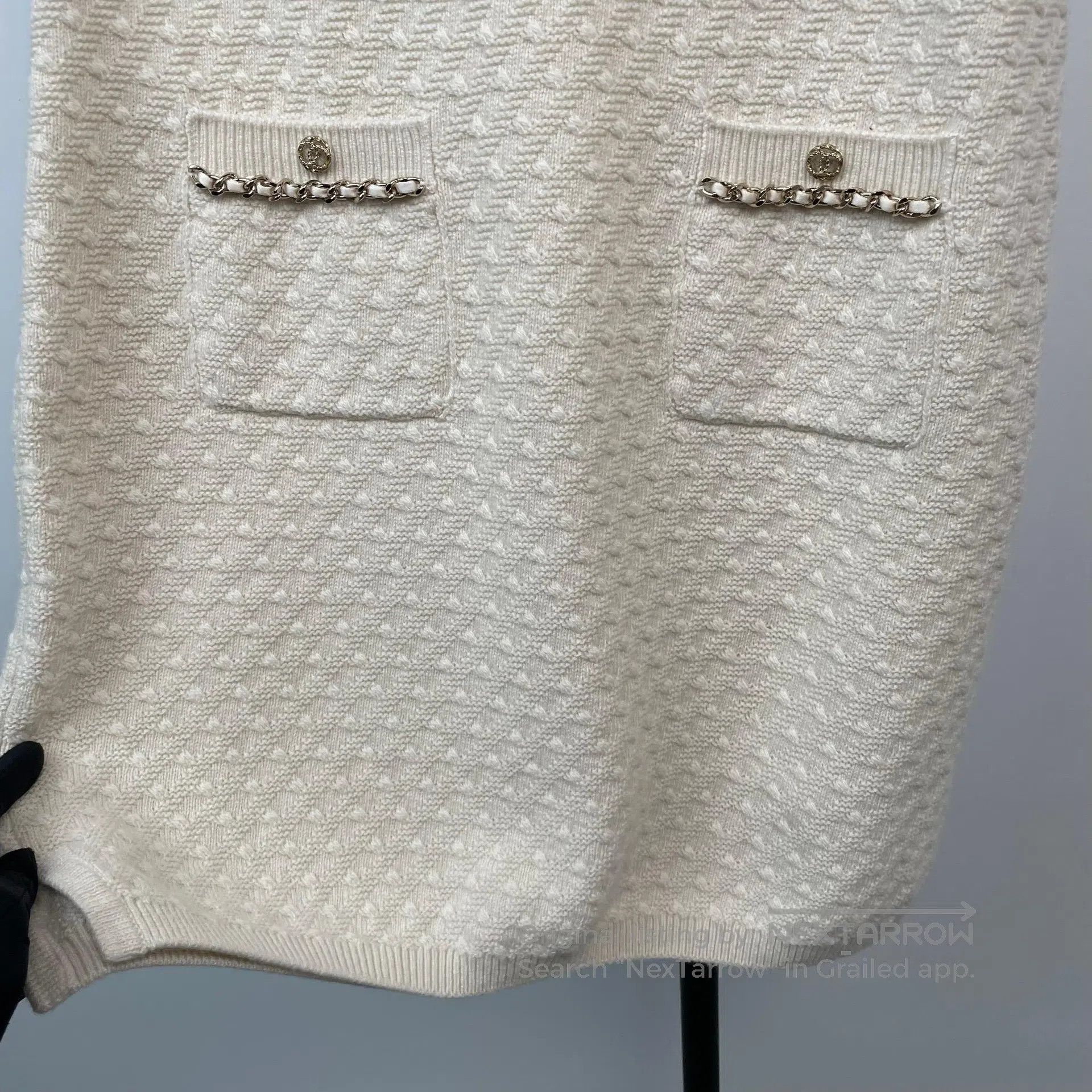 Chanel Chanel Beige Leather Strap Rolled Edge Two Pocket Sleevele Size S / US 4 / IT 40 - 3 Thumbnail