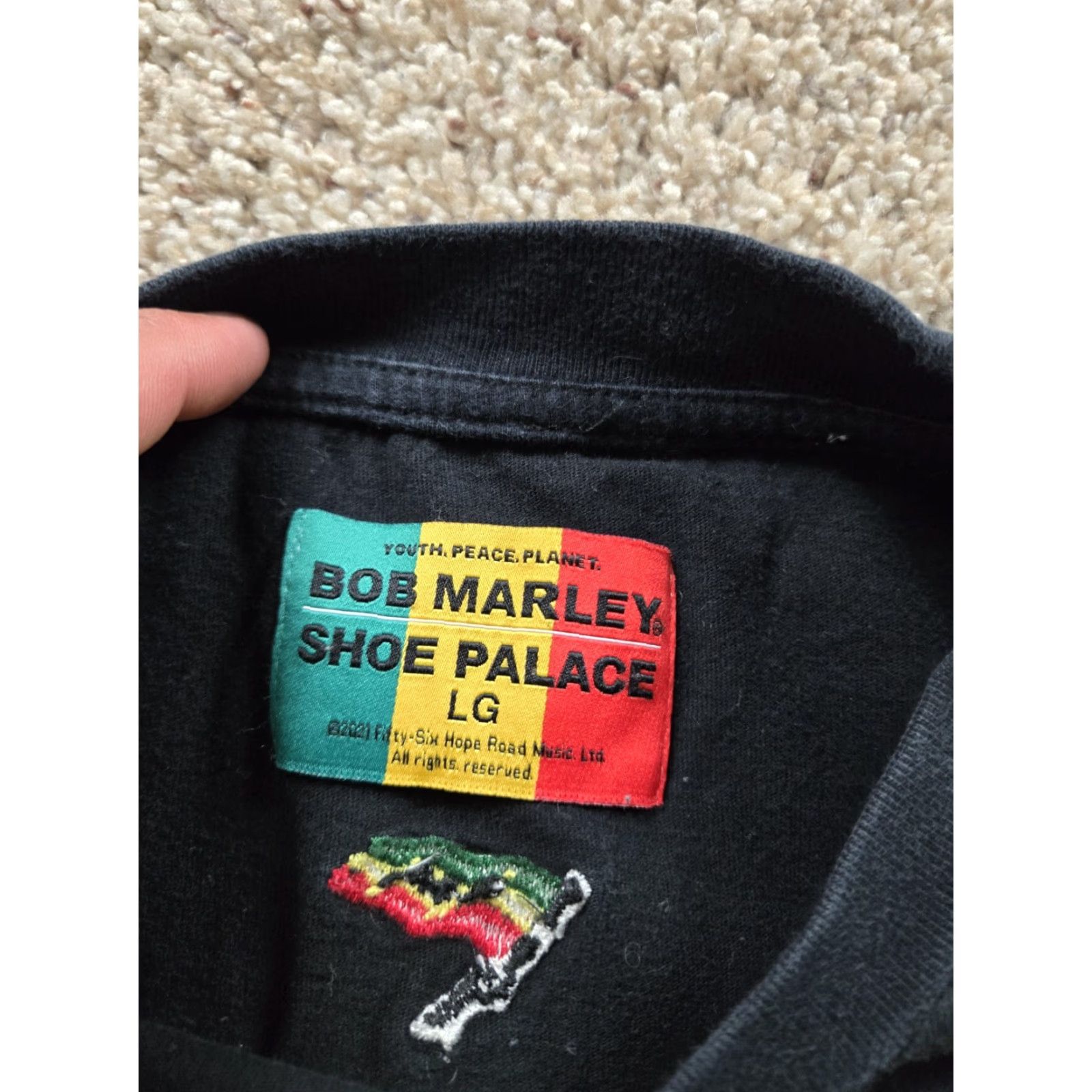 Vintage Bob Marley Shoe Palace Shirt Mens Large Black Graphic Short Sleeve Rasta Size US L / EU 52-54 / 3 - 5 Thumbnail