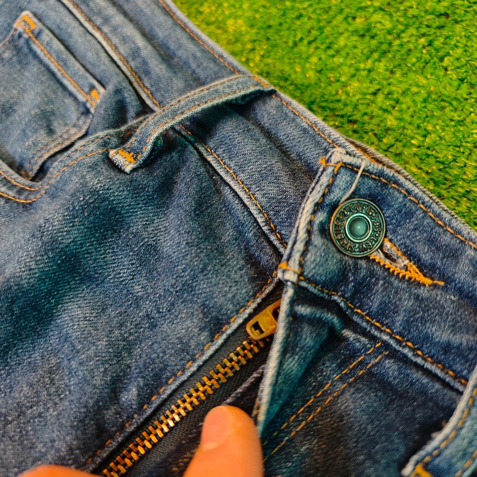 Levi's Levi's 721 Jeans Womens 28 blue high rise skinny denim Size 28" / US 6 / IT 42 - 4 Thumbnail