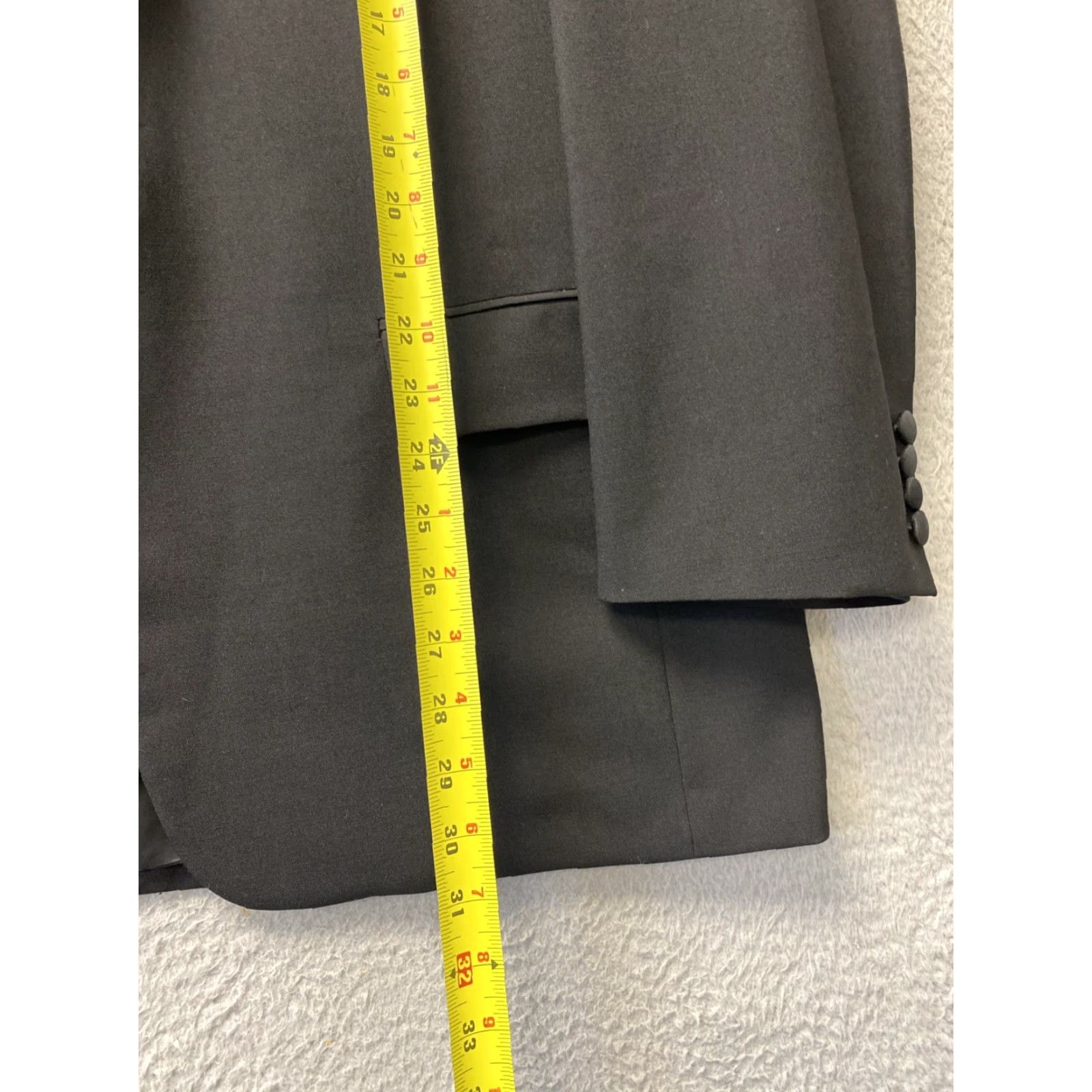 Gieves & Hawkes GRIEVES & HAWKES Tuxedo Men 43R Black 1-Button Single-Breasted Wool 2 Piece Suit | Long Jacket, Black Tuxedo for Business Wedding Casual Mens Size 40R - 7 Thumbnail