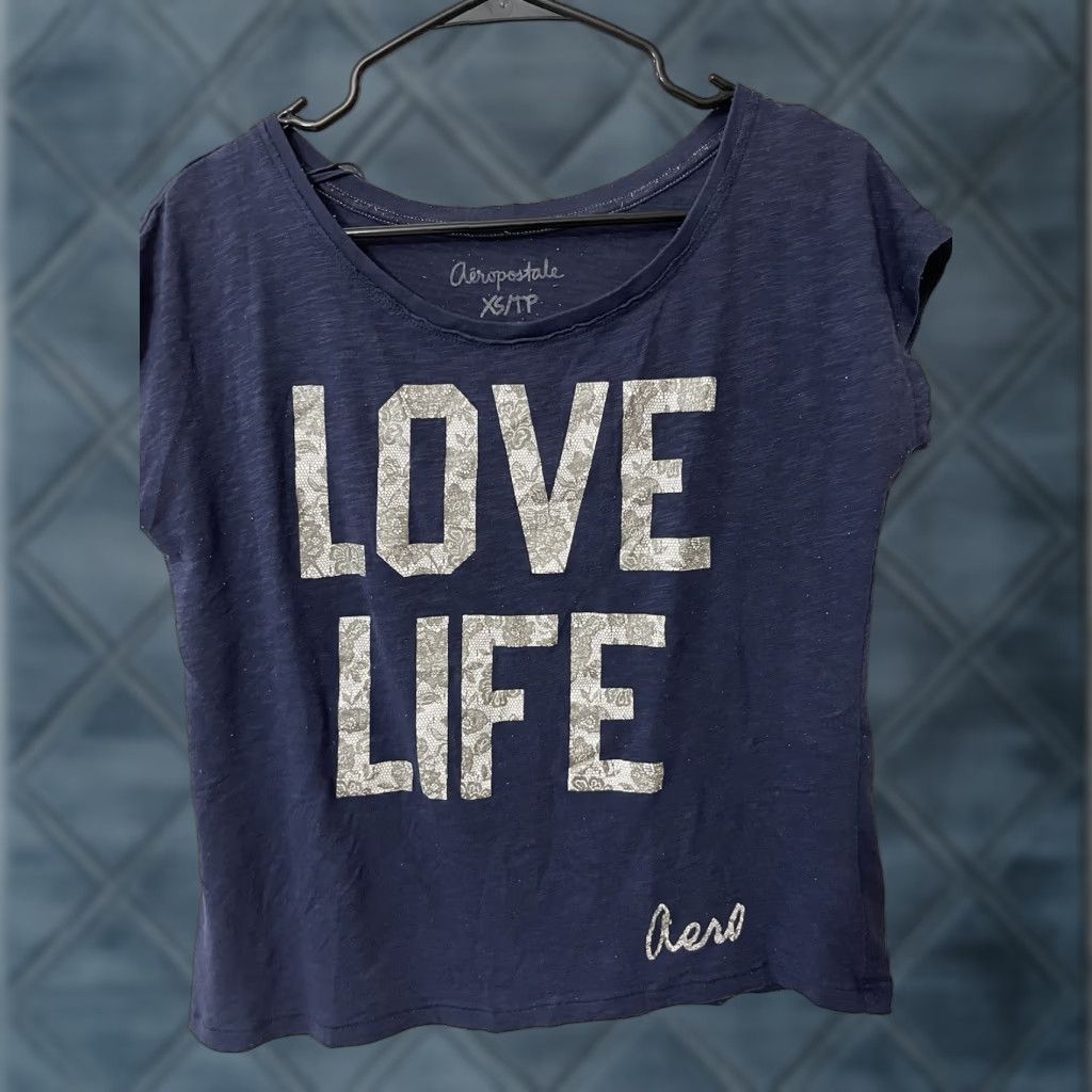 Aeropostale VINTAGE Aeropostale T-Shirt Navy Blue Short Sleeve Love Life XS Women Tee Graphic Cap Sleeve 90s Womens Size XS / US 0-2 / IT 36-38 - 1 Thumbnail